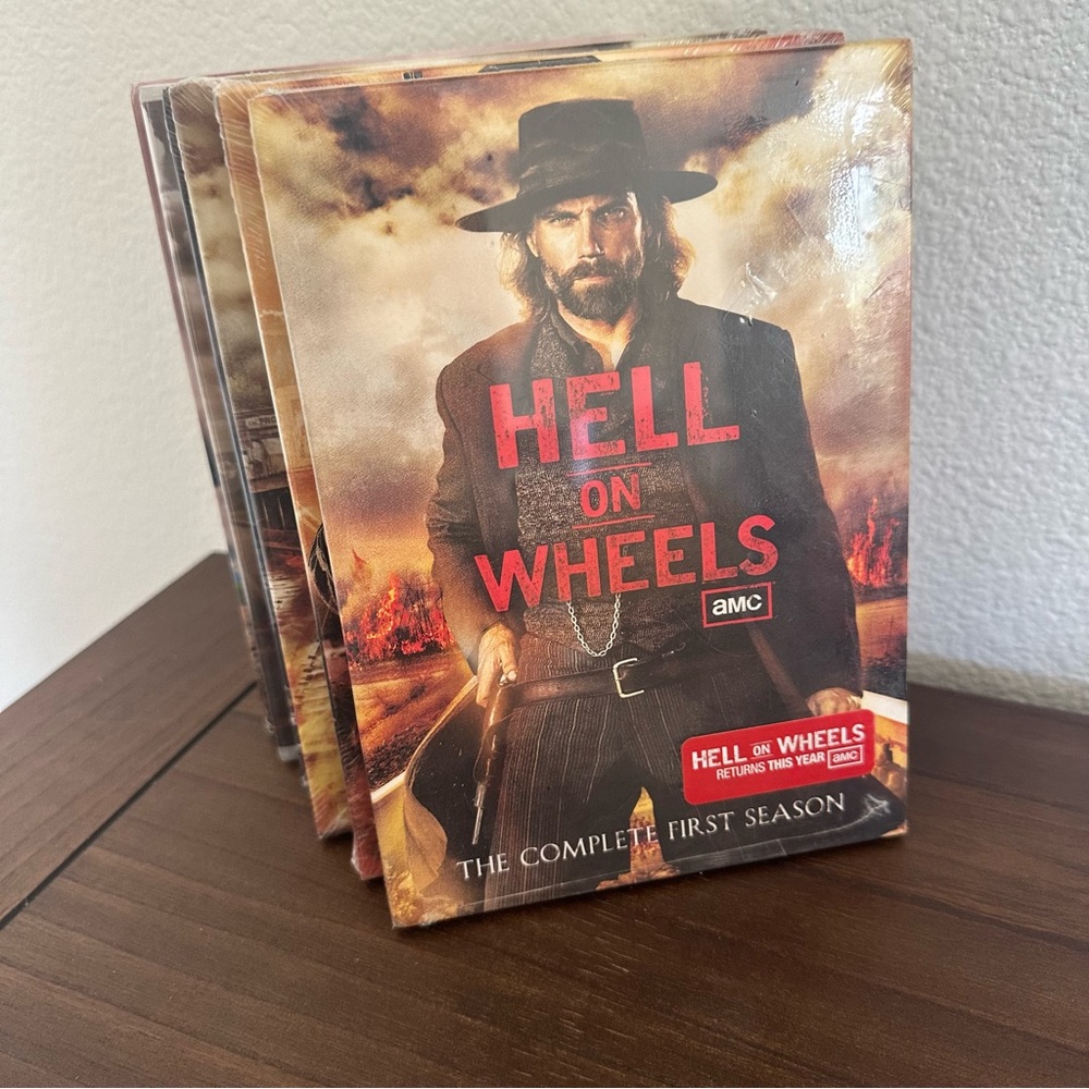 Hell on Wheels: The Complete Series 1-5 DVD Set